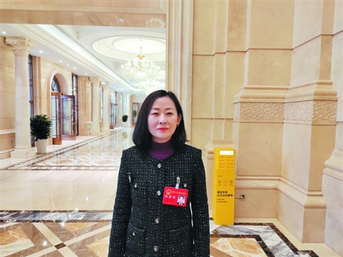 济南市人大代表贺小轩